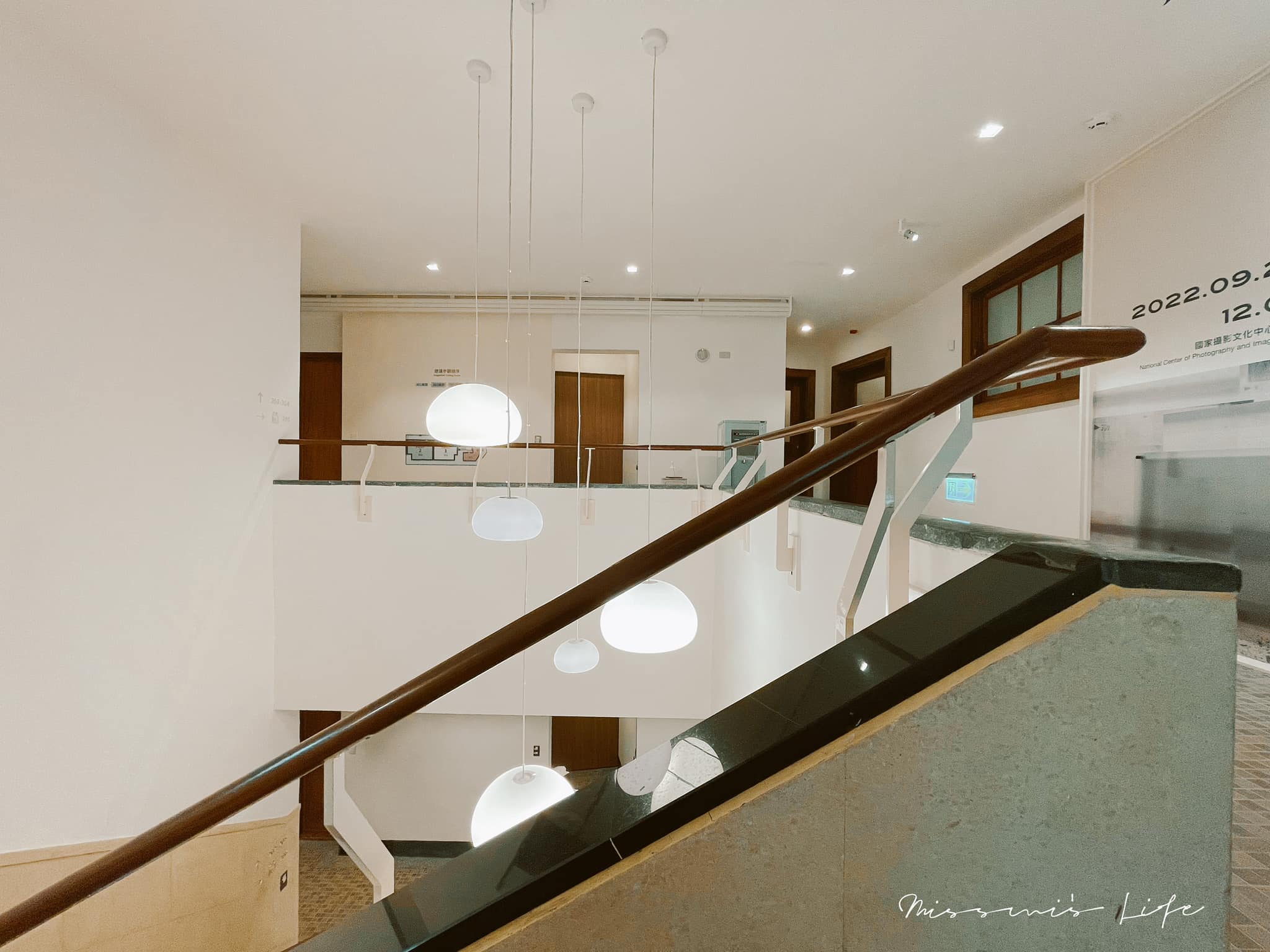 即時熱門文章：台北最美旋轉樓梯之一｜國家攝影文化中心臺北館：老建築裡的攝影展覽與城市靜好